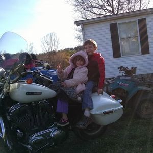 Meet your Posher, Dewey